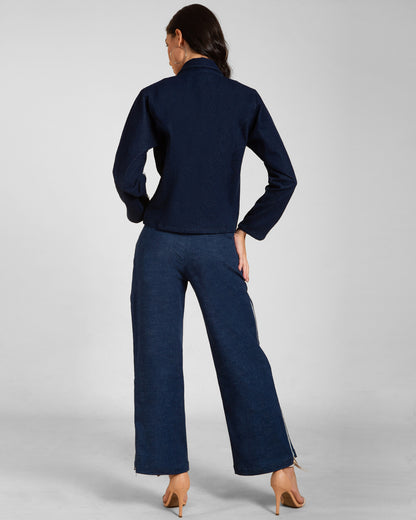 Concealed Contrast Bell Sleeve Blazer